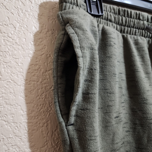 Art Class green moto style jogger pants Size L (12/14) - Picture 8 of 13